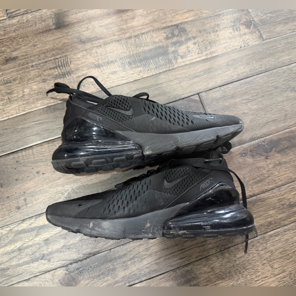 Nike Women’s Air Max 270 Athletic Shoes - Black